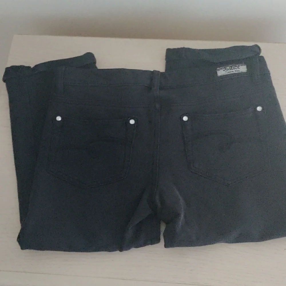 Justice Black Jegging Capris
